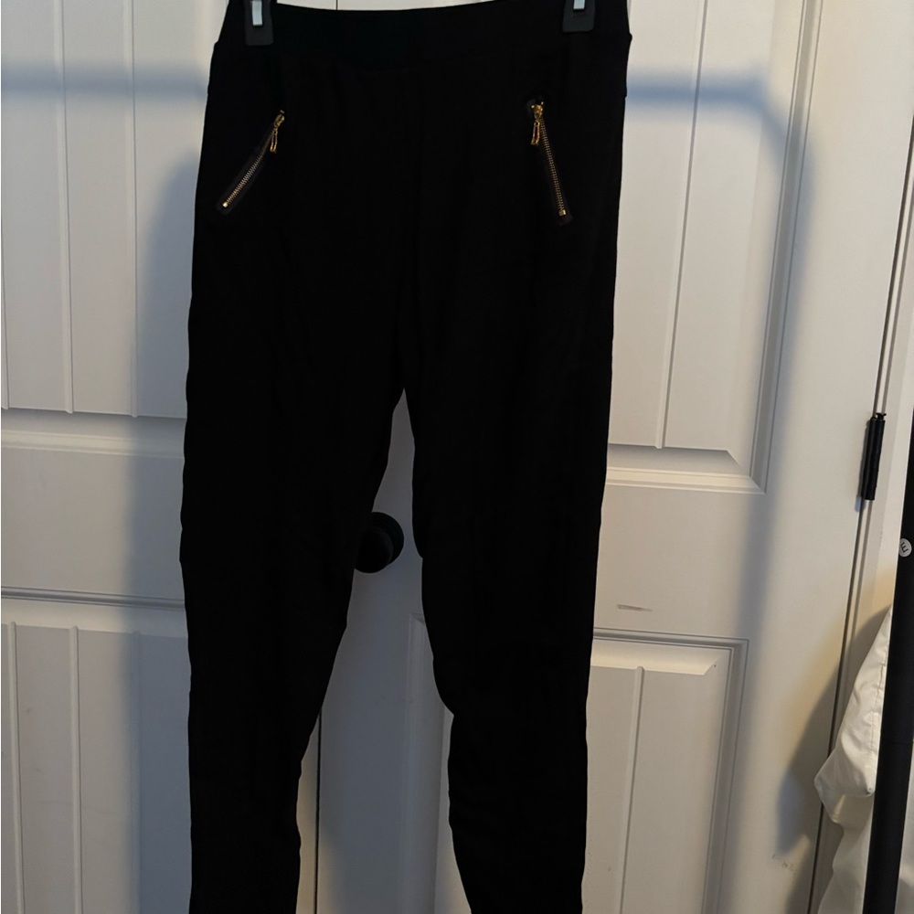 Shosho Black Garment
